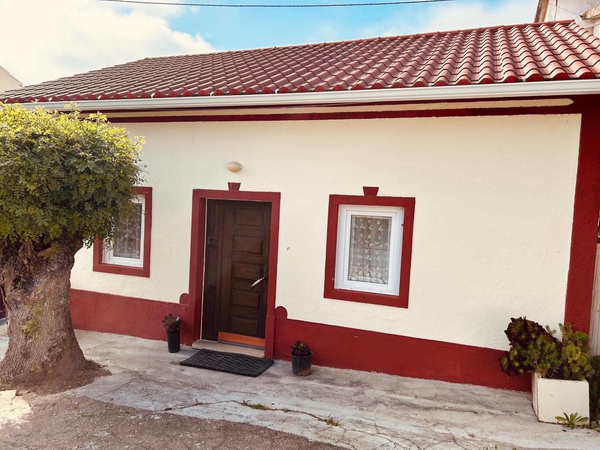 Mae Home Carril Caldas Da Rainha Luaran gambar